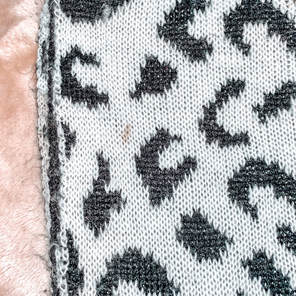 Infinity Scarf - Picture 3 of 6